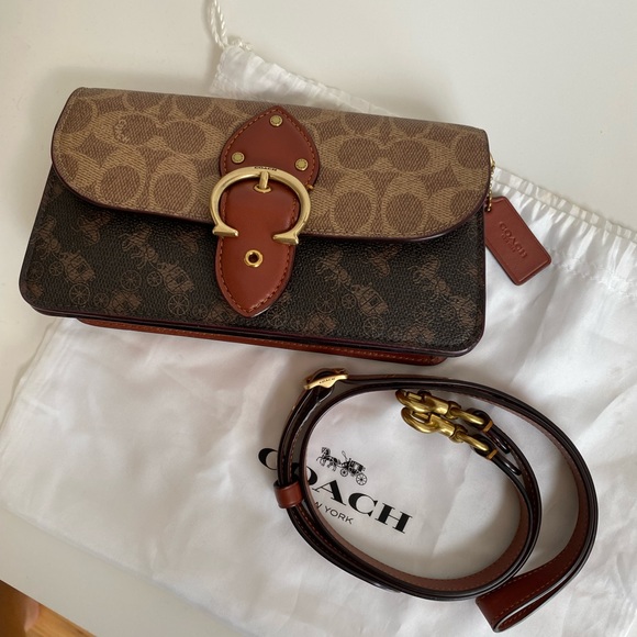 Coach Beat Bag Crossbody Clutch - Picture 4 of 4